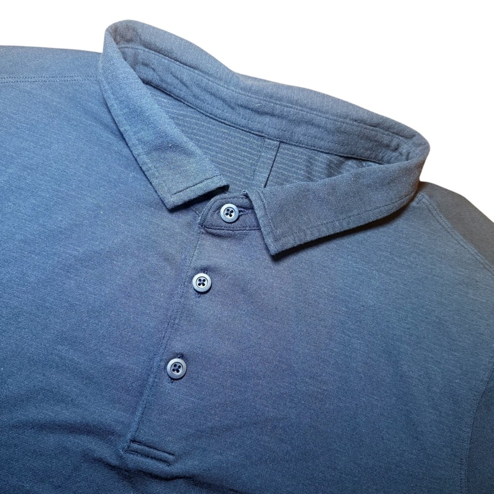 Lululemon Mens Large Evolution Polo Shirt Navy Blue Short Sleeve Athletic Top